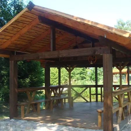 Przysiolek Jablonowice アパート *