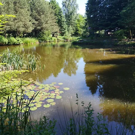 Przysiolek Jablonowice アパート