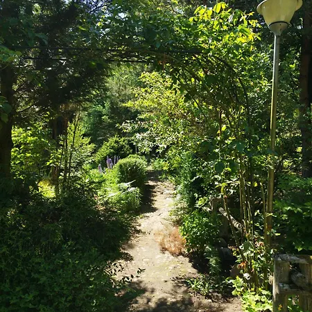 Przysiolek Jablonowice アパート *